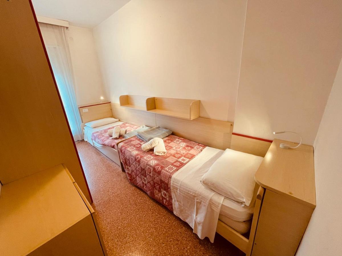 App4Rent Saturno 4 - Family Apartment, Wifi, Parking Лидо ди Йезоло Екстериор снимка