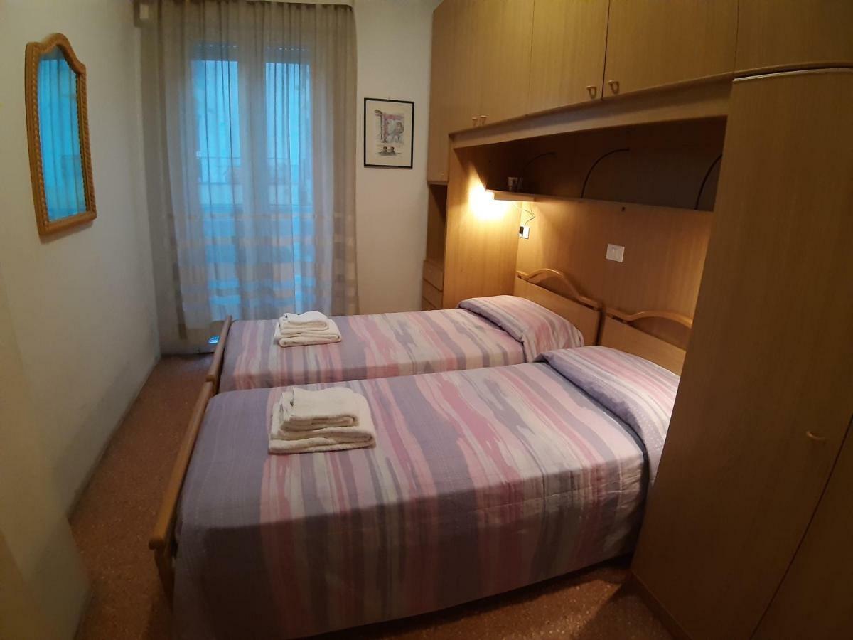App4Rent Saturno 4 - Family Apartment, Wifi, Parking Лидо ди Йезоло Екстериор снимка