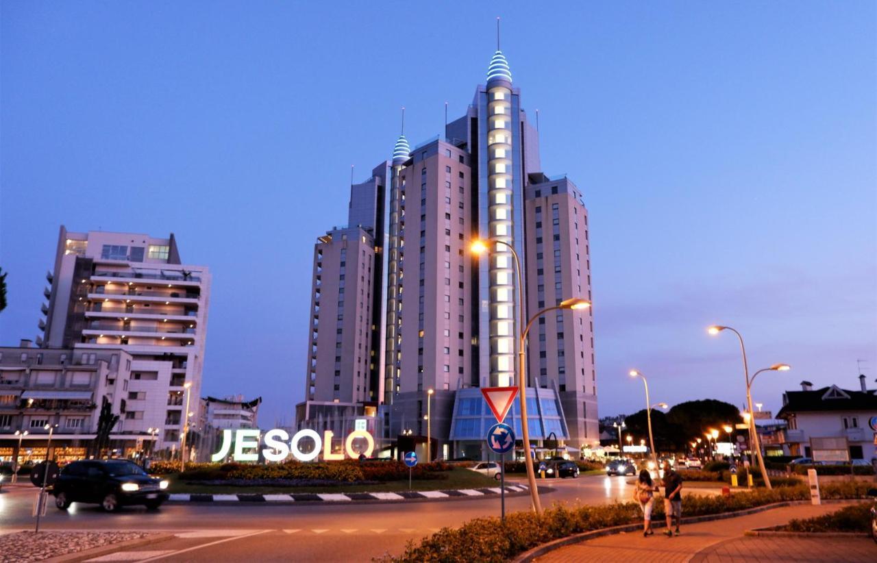 App4Rent Saturno 4 - Family Apartment, Wifi, Parking Лидо ди Йезоло Екстериор снимка