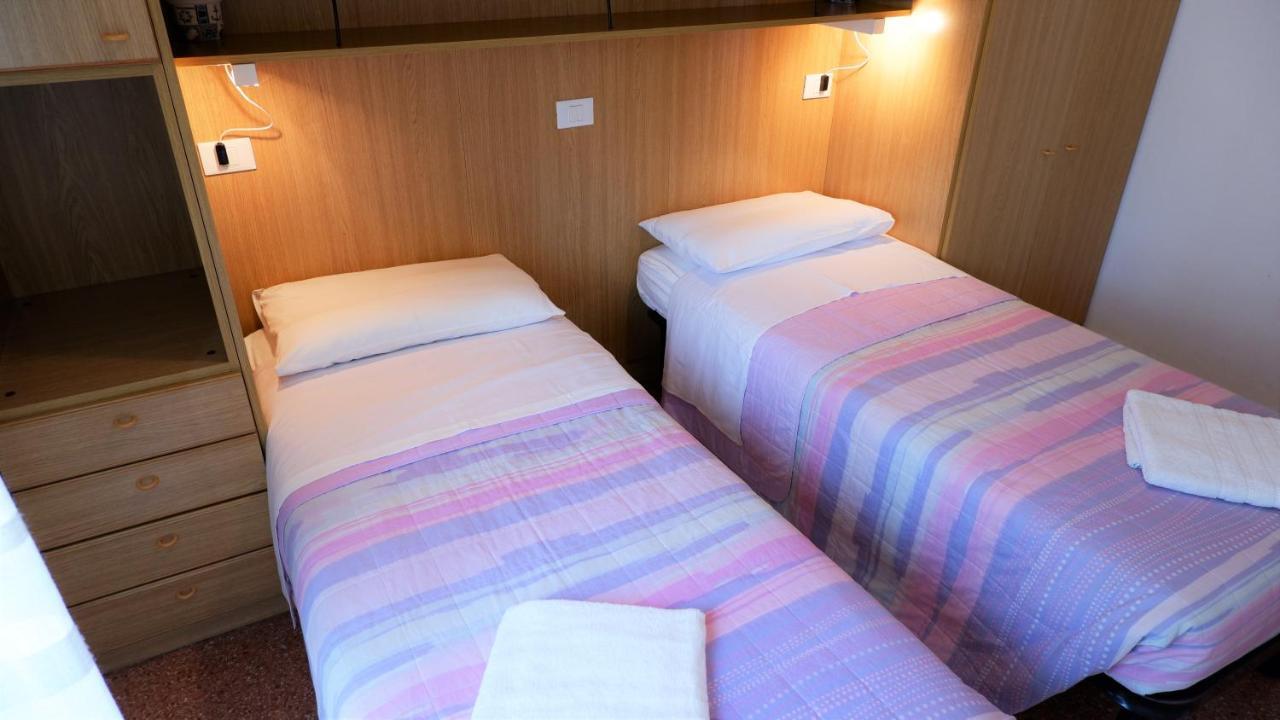 App4Rent Saturno 4 - Family Apartment, Wifi, Parking Лидо ди Йезоло Екстериор снимка